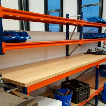 Estanteria-de-picking-con-muñtiples-accesorios-3